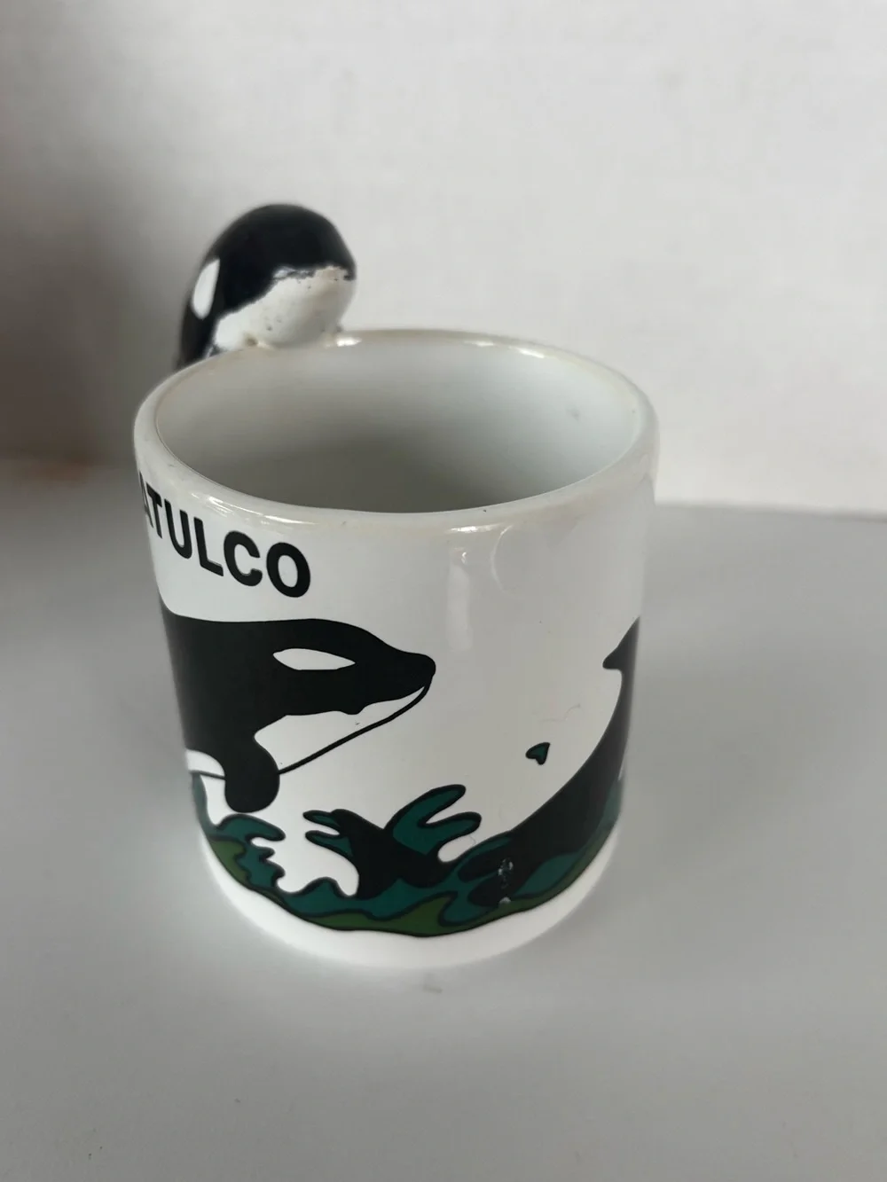 Vintage Huatulco, Mexico 3D Orca Coffee Mug